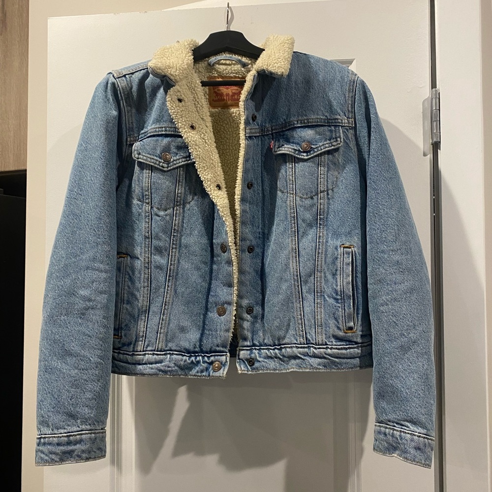 Levi’s Sherpa Trucker Jacket